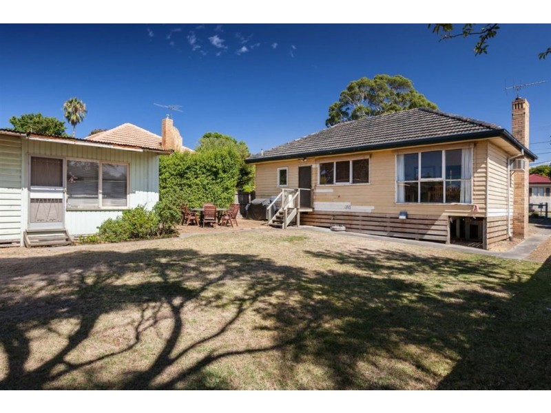 11 Joan Court, Noble Park North VIC 3174