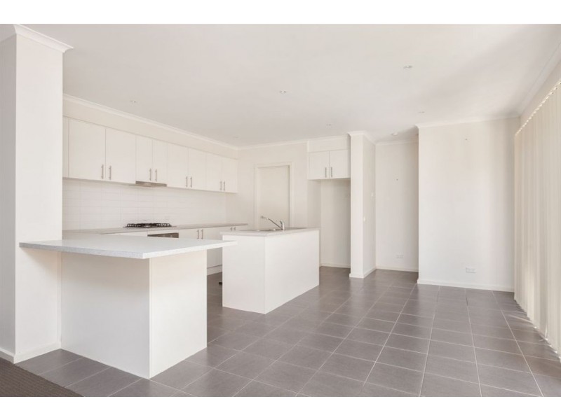 64 Steven Street, Dandenong VIC 3175