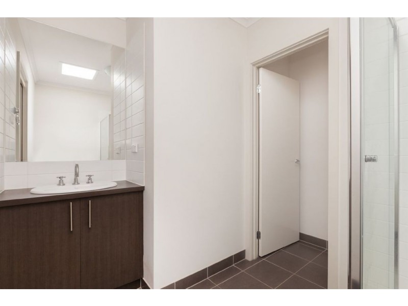 64 Steven Street, Dandenong VIC 3175