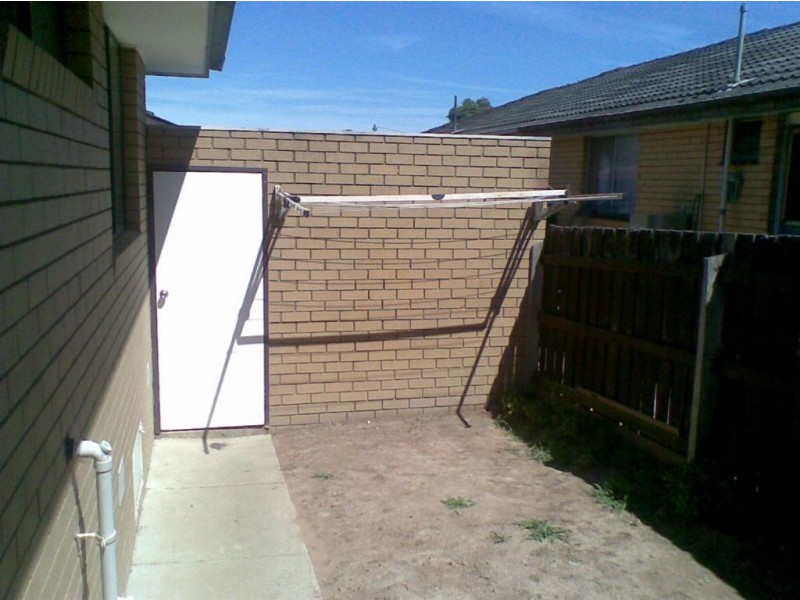 3/62 King George Parade, Dandenong VIC 3175