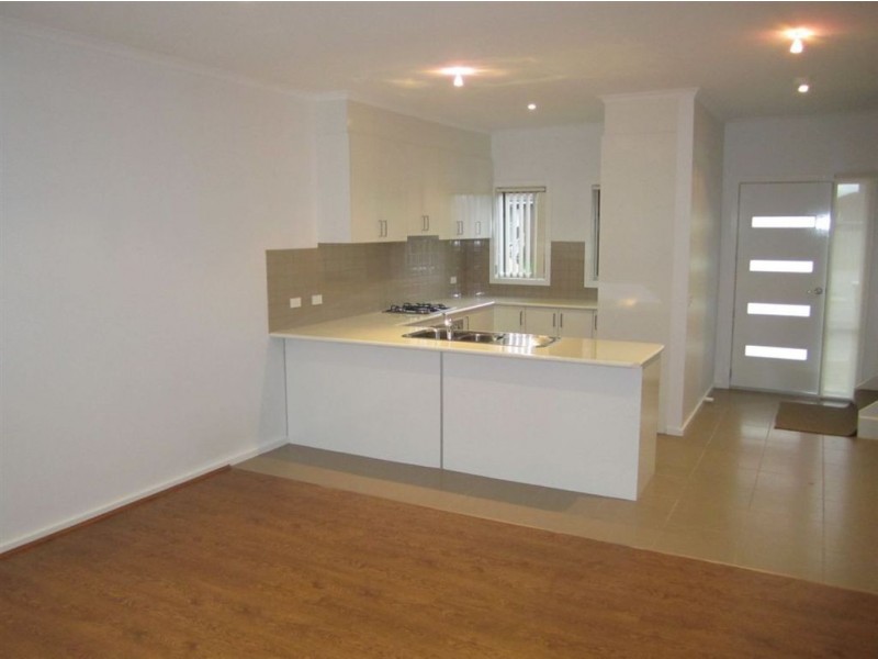 3/103 Clow Street, Dandenong VIC 3175