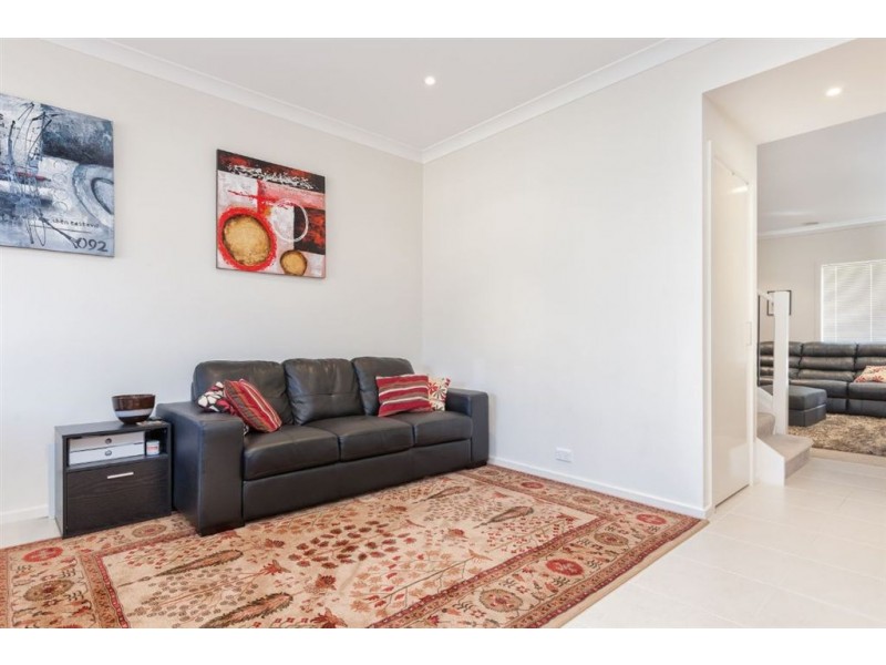 23 Manuscript Drive, Endeavour Hills VIC 3802