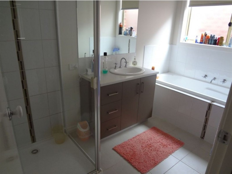31 Jeffrey Street, Dandenong North VIC 3175