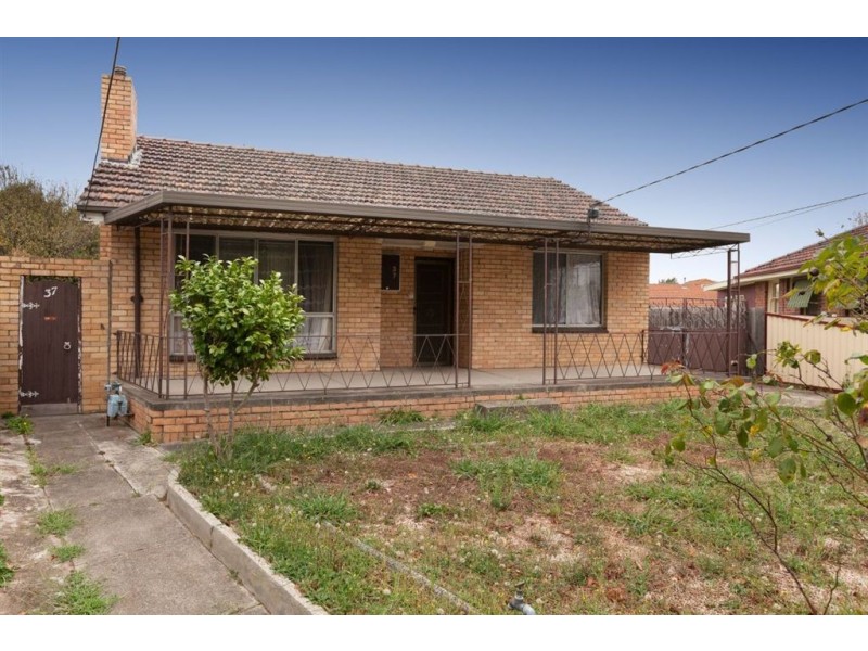 37 Kanooka Grove, Doveton VIC 3177