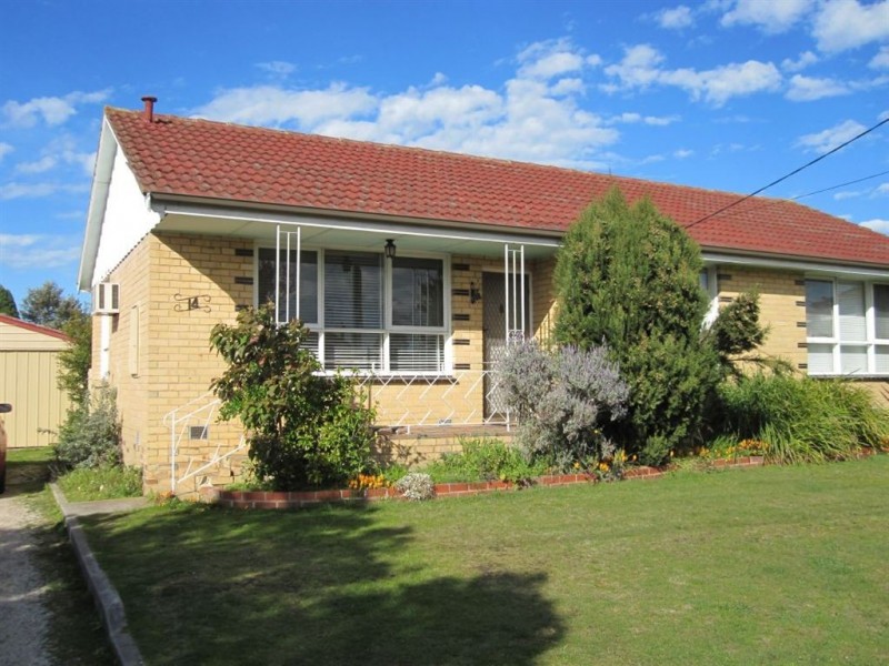 14 Finchaven Avenue, Keysborough VIC 3173