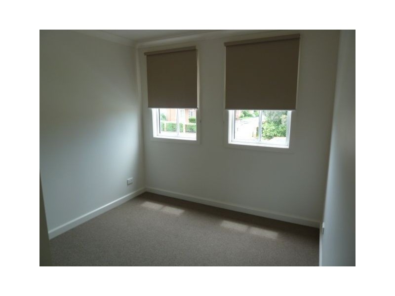 1/4 Young Road, Hallam VIC 3803