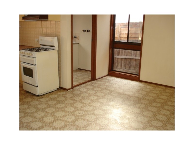 7/37 Potter Street, Dandenong VIC 3175