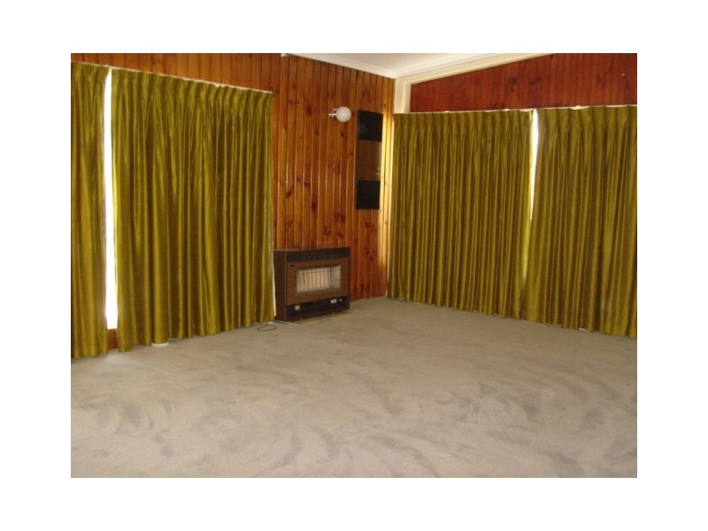 203 Gladstone Road, Dandenong VIC 3175