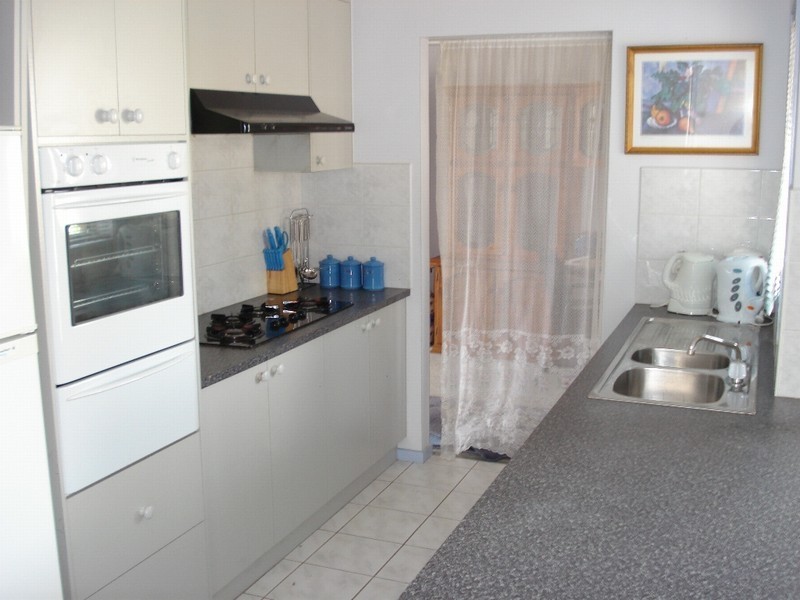 16 Beech Place, Hallam VIC 3803