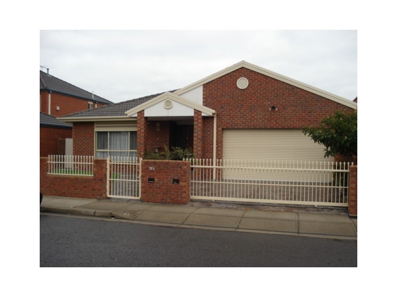 71C room 4 Scott Street, Dandenong VIC 3175