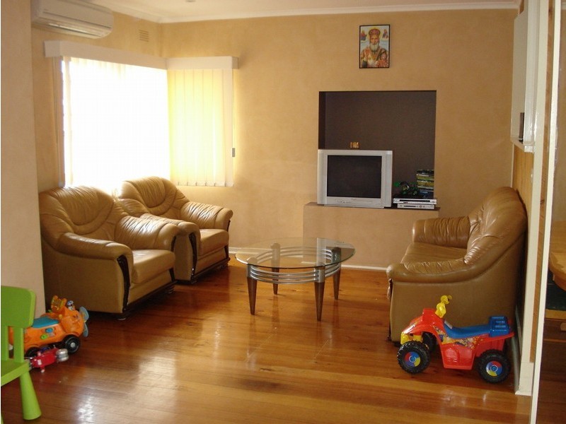 1 Crawford Avenue, Dandenong North VIC 3175