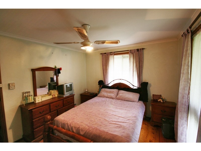 3 Scenic Cct, Cranebrook NSW 2749