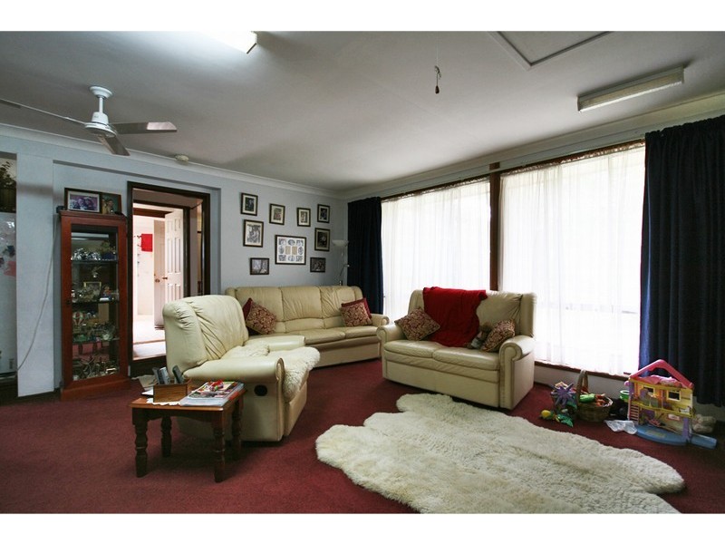 6 ST James ROAD, Vineyard NSW 2765