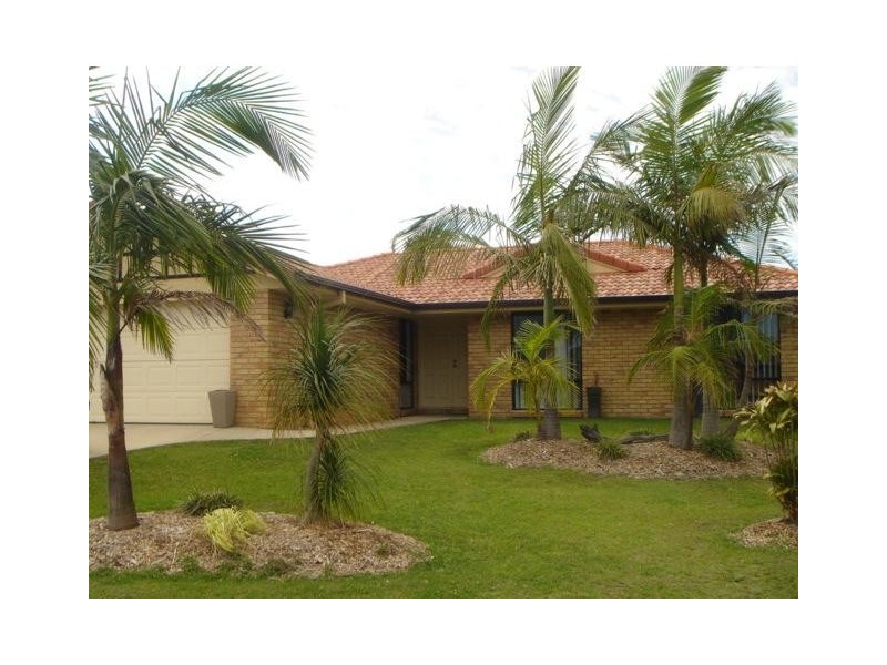 3 Trumper Place, Pottsville NSW 2489