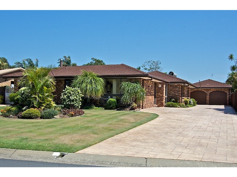 7 Royal Drive, Pottsville NSW 2489