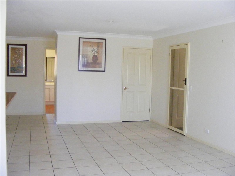 1/2 Paula Court, Pottsville NSW 2489