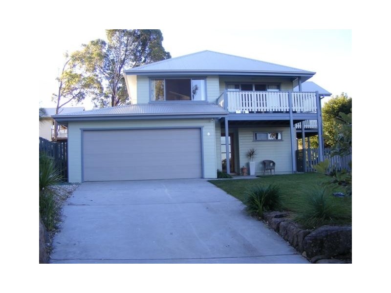 8 Flintwood, Pottsville NSW 2489