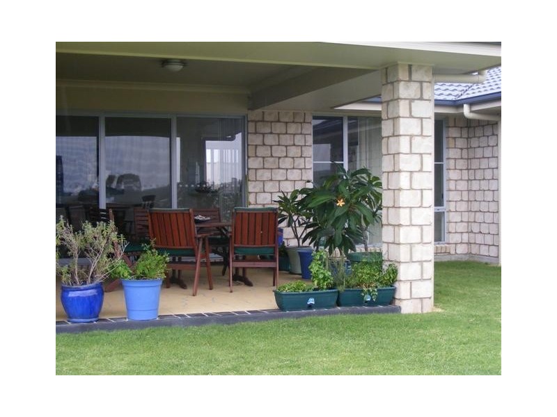 8 Narooma, Pottsville NSW 2489
