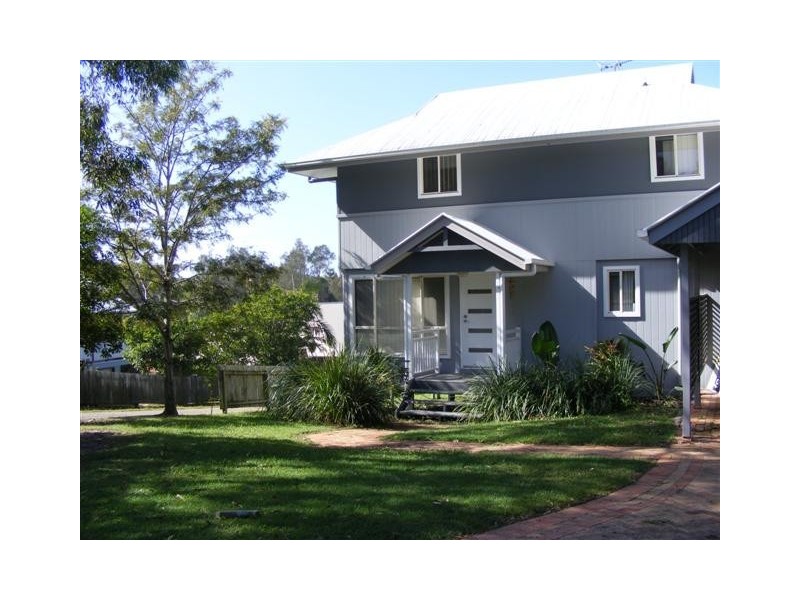 9 Flintwood Street, Pottsville NSW 2489