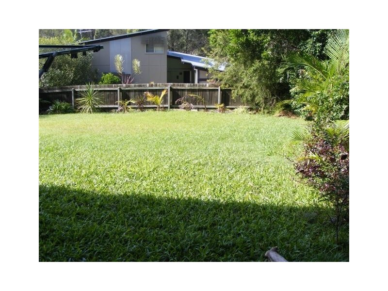 9 Flintwood Street, Pottsville NSW 2489