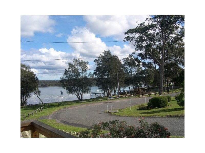 19 Graham Ave, St Georges Basin NSW 2540
