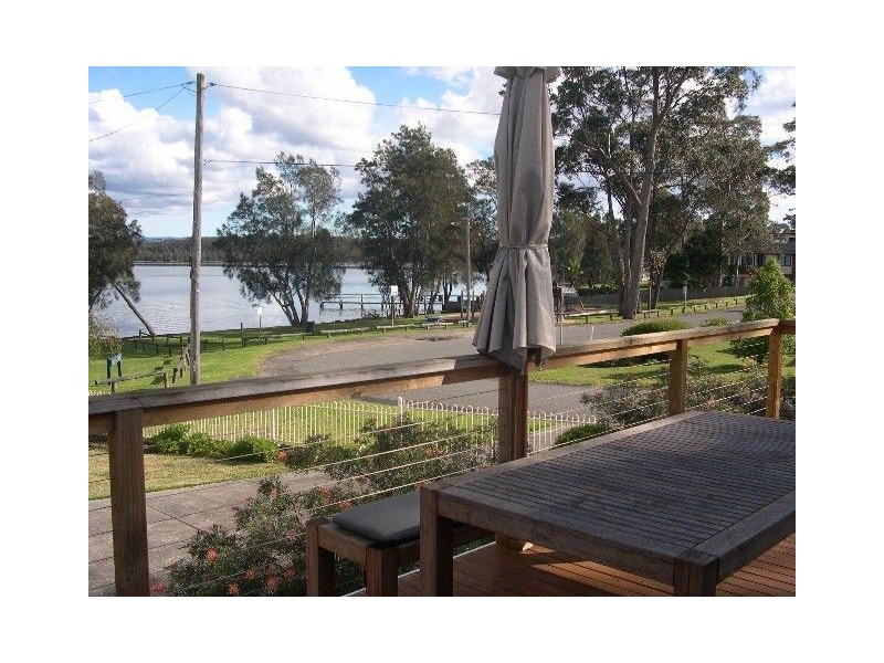 19 Graham Ave, St Georges Basin NSW 2540