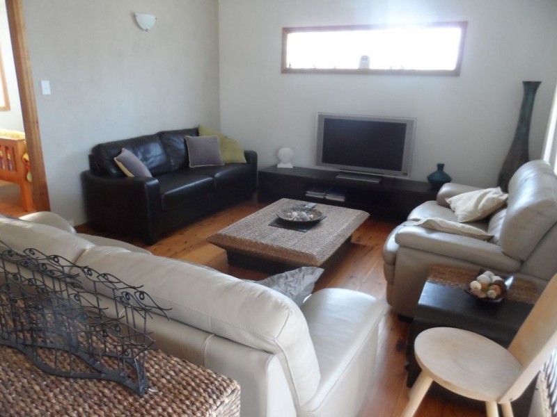 2/5 Beach Street, Vincentia NSW 2540