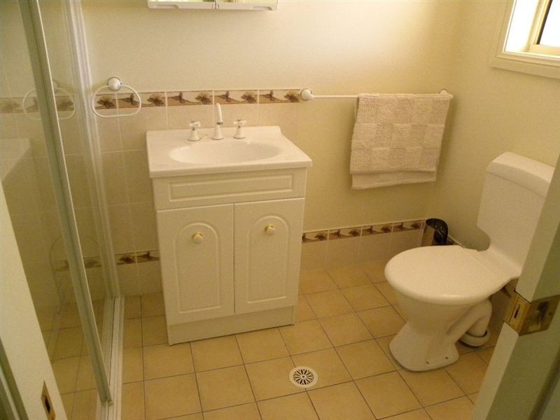 38 Hogbin Cres, Sanctuary Point NSW 2540
