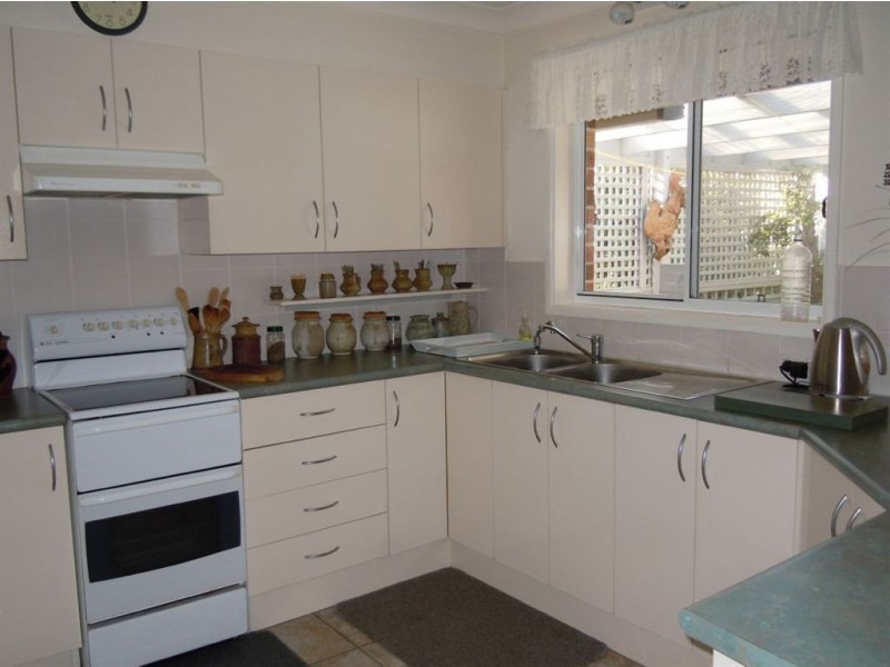 8 Miller Street, Vincentia NSW 2540