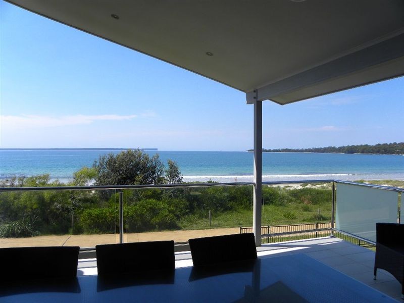 2/76 Elizabeth Drive, Vincentia NSW 2540