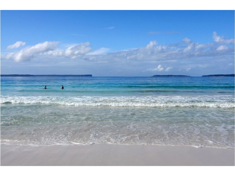 92 Cyrus Street, Hyams Beach NSW 2540