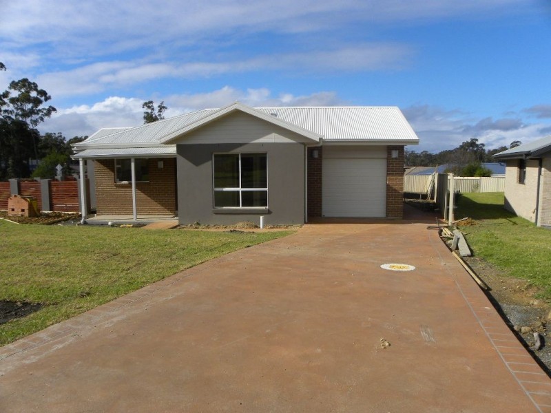 2/86 Vost Drive, Sanctuary Point NSW 2540