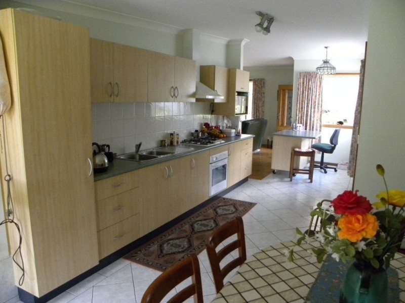 40 Jervis Bay Road, Falls Creek NSW 2540
