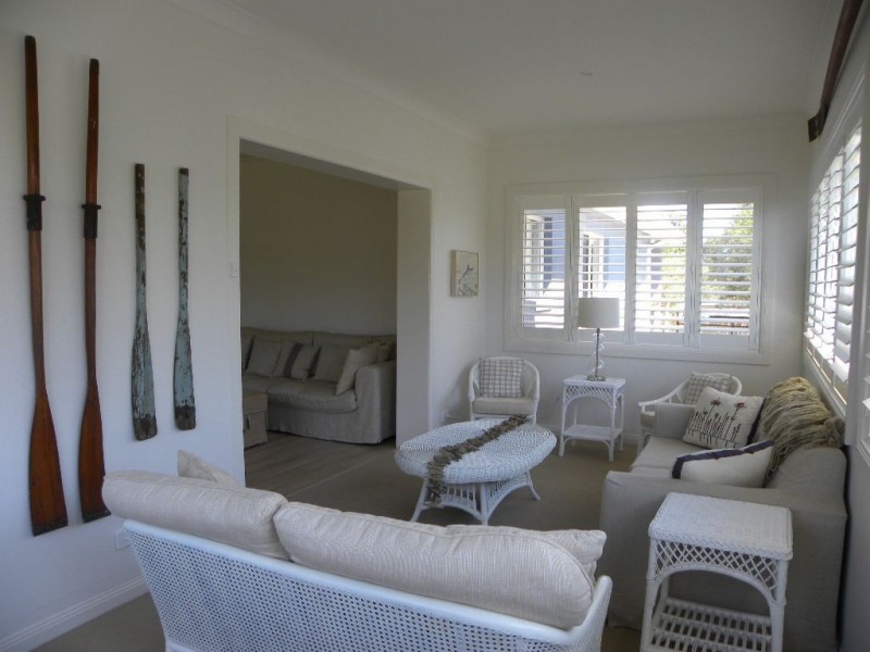 11 Caroline Street, Vincentia NSW 2540