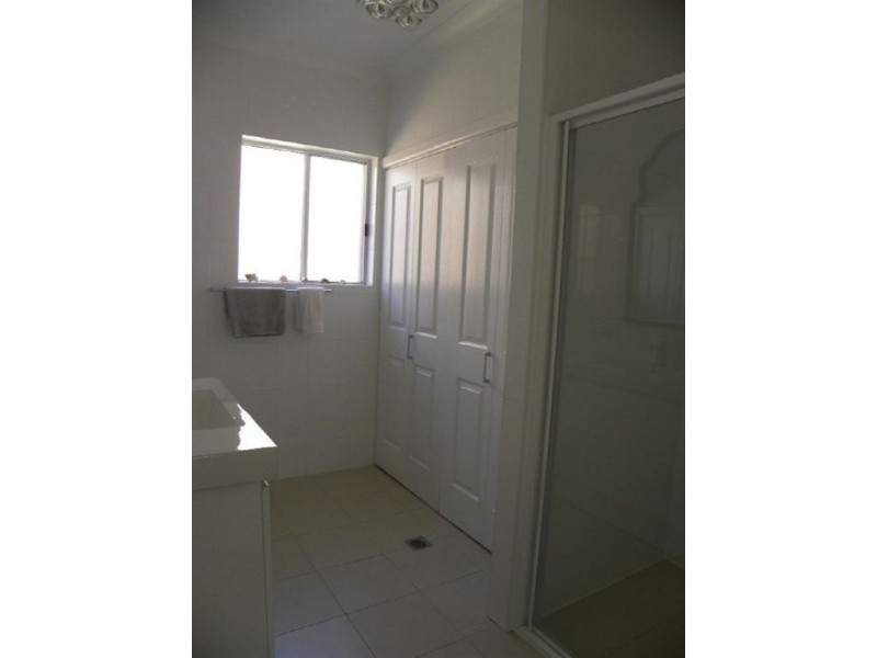 11 Caroline Street, Vincentia NSW 2540