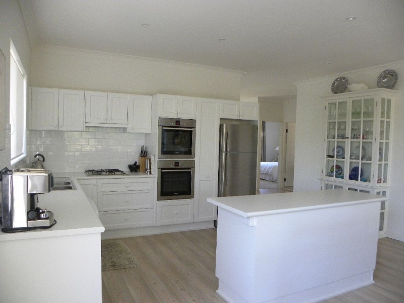 11 Caroline Street, Vincentia NSW 2540