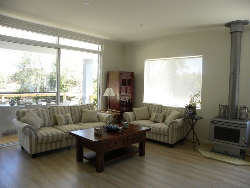 11 Caroline Street, Vincentia NSW 2540