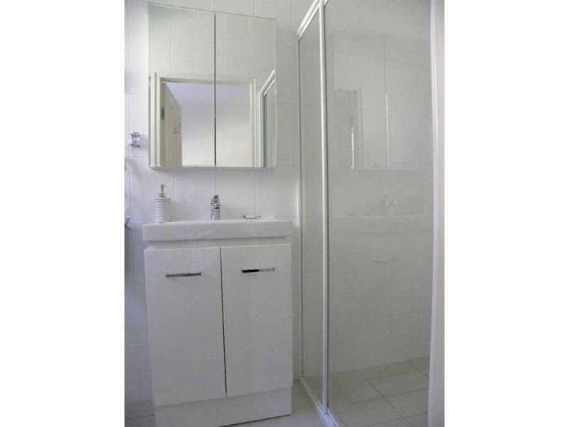 11 Caroline Street, Vincentia NSW 2540