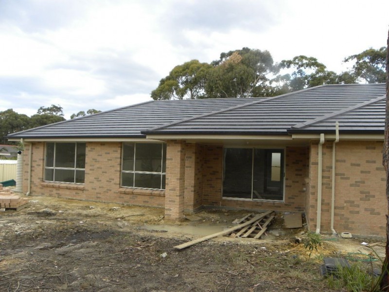 16 Hewitt Ave, St Georges Basin NSW 2540