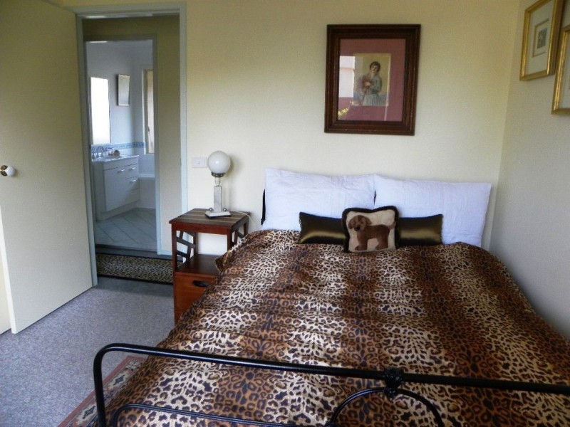 3 Tharwa Road, Vincentia NSW 2540