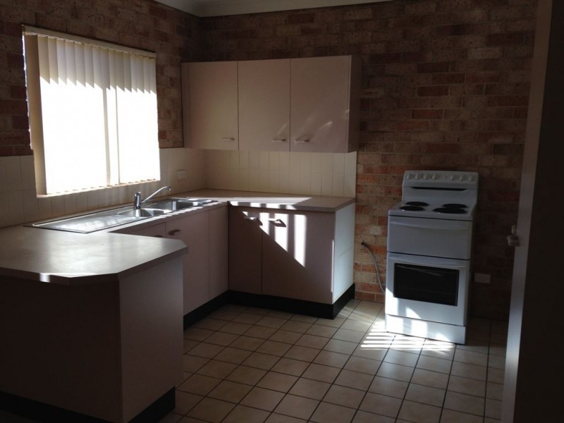 1/35 Fairway Drive, Sanctuary Point NSW 2540
