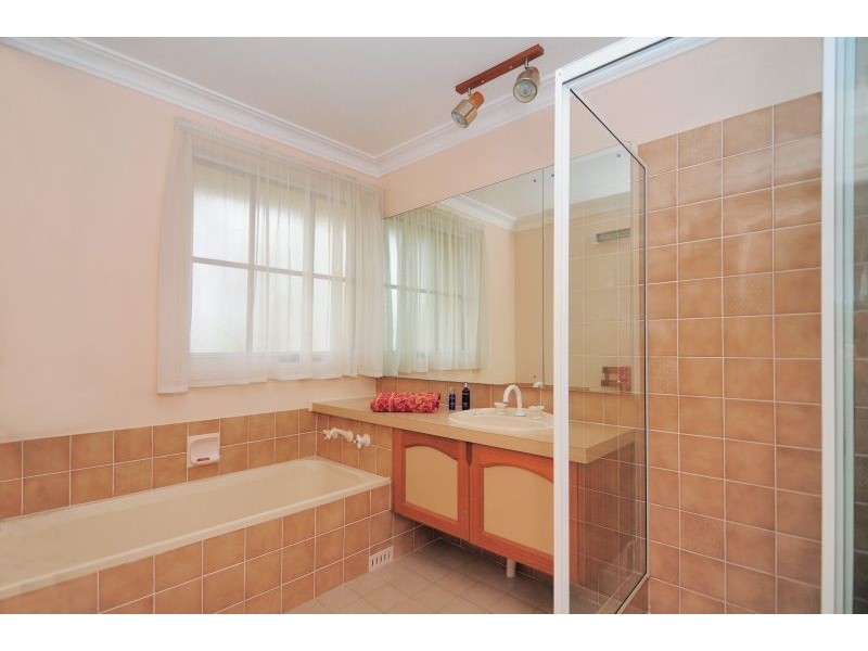 227 Elizabeth Drive, Vincentia NSW 2540