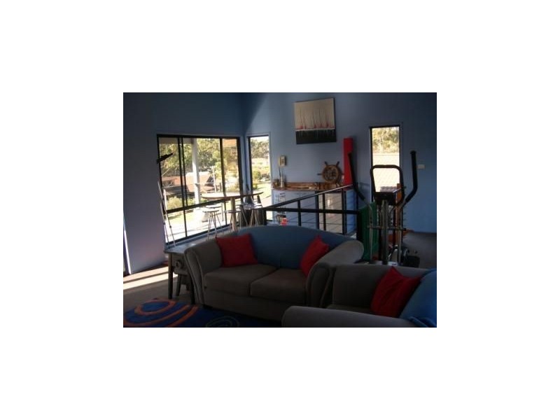 55 Colloden Ave, Vincentia NSW 2540