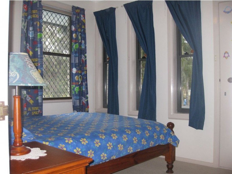 215 Walmer Avenue, Sanctuary Point NSW 2540