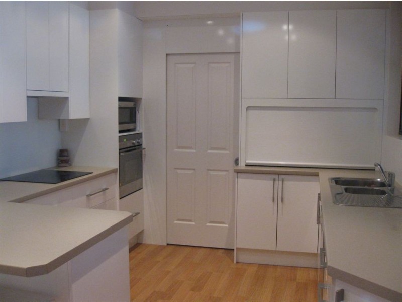 215 Walmer Avenue, Sanctuary Point NSW 2540