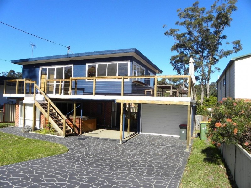 19 Graham Ave, St Georges Basin NSW 2540