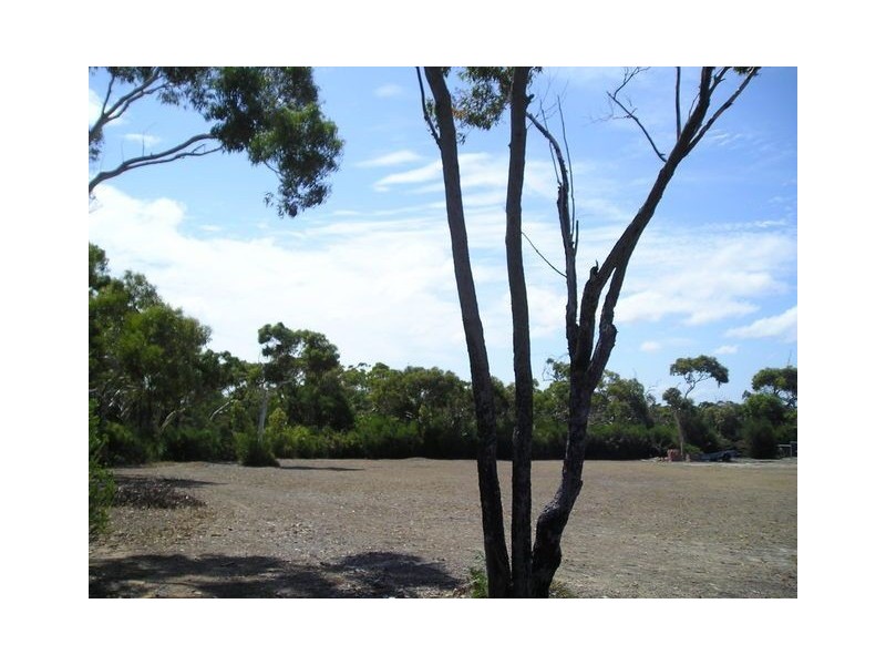 3 Naval College Road, Vincentia NSW 2540