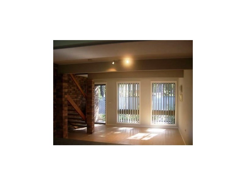 3/62 Currambene Street, Huskisson NSW 2540