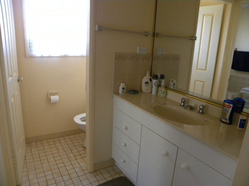 21 McGowen Street, Old Erowal Bay NSW 2540