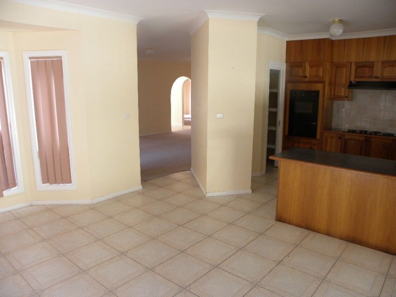 21 Durnford Pl, St Georges Basin NSW 2540